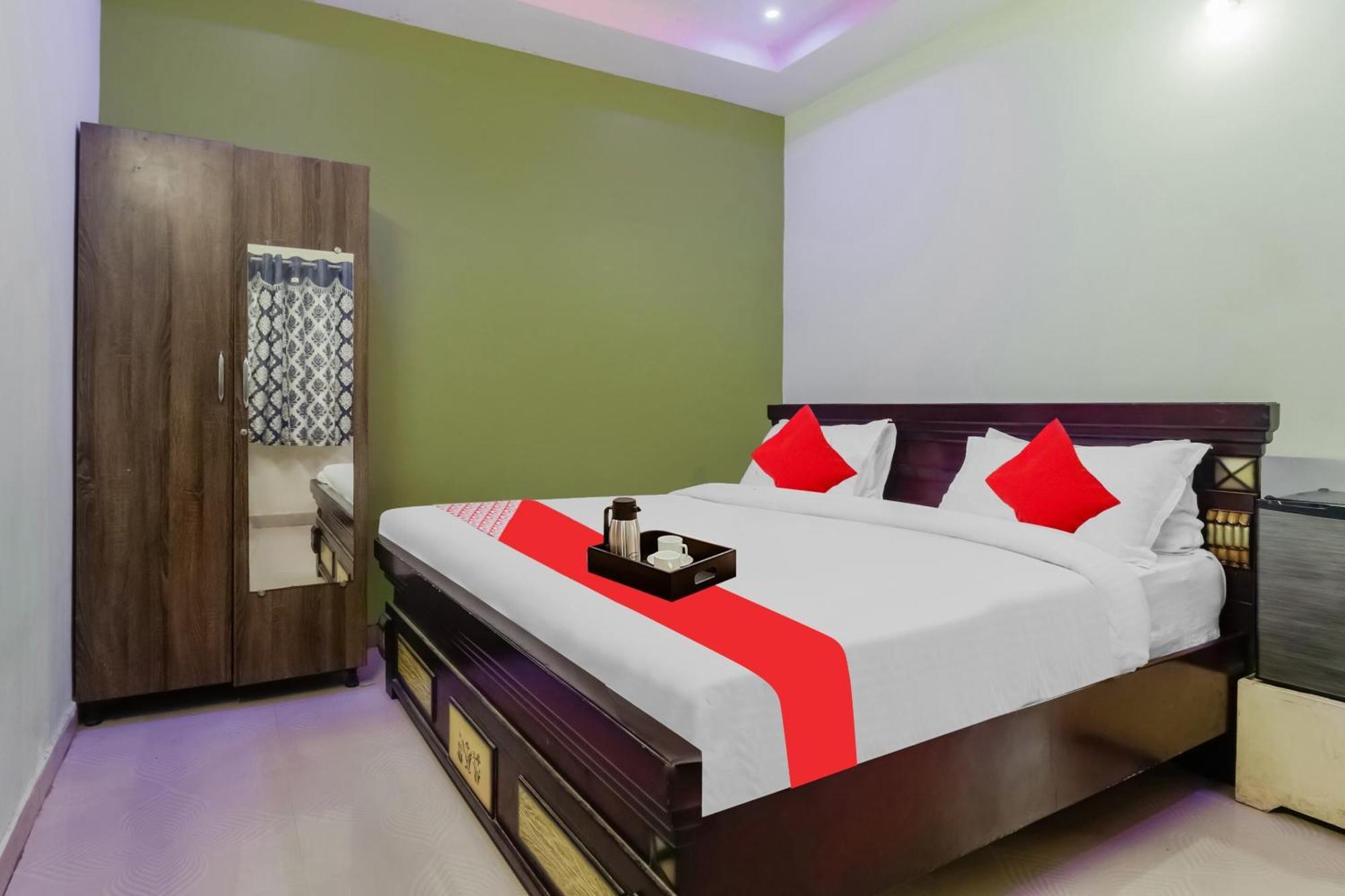 Hotel O Sea Coast Sunny Resort Гунтур Екстер'єр фото
